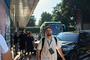 (ΦΩΤΟΣ Kerkida) Άφιξη...Μπεϊτάρ