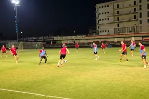 (ΦΩΤΟΣ Kerkida) Η προπόνηση της Νέας Σαλαμίνας