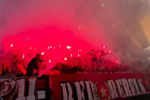(ΦΩΤΟΣ Kerkida) Ατμόσφαιρα... με πυρσούς από τους Σαλαμιναίους!