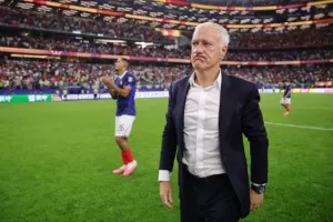  Didier Deschamps/"Οι παίκτες είναι συντετριμμένοι"