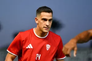(ΦΩΤΟΣ Kerkida) Η παρουσίαση της Νέας Σαλαμίνας