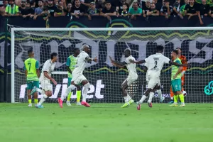 ΑΕΚ-Beitar Jerusalem: Πλήρωσε ένα λάθος... αλλά είναι ζωντανή (φώτος)