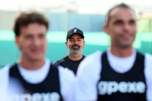 Πρώτη... για Καρμιώτισσα (Φώτος)
