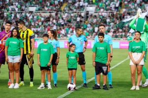Ομόνοια - Καϊράτ: Προηγήθηκε με Ανδρέου, άντεξε με 10 παίκτες και έβαλε τις βάσεις!