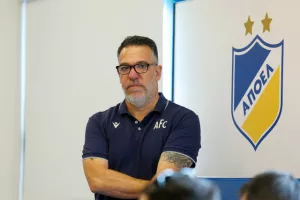 ΟΛΑ όσα ειπώθηκαν στην παρουσίαση Βρύζα - Παπαδόπουλου (Βίντεο)