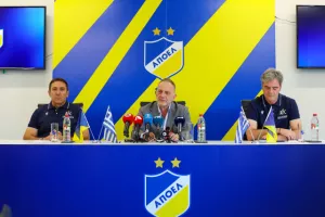 ΟΛΑ όσα ειπώθηκαν στην παρουσίαση Βρύζα - Παπαδόπουλου (Βίντεο)