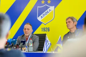 ΟΛΑ όσα ειπώθηκαν στην παρουσίαση Βρύζα - Παπαδόπουλου (Βίντεο)
