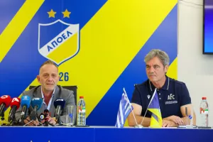 ΟΛΑ όσα ειπώθηκαν στην παρουσίαση Βρύζα - Παπαδόπουλου (Βίντεο)