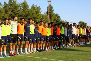 (Βίντεο/Φώτος Kerkida) Η ανοιχτή προπόνηση της ΑΕΛ