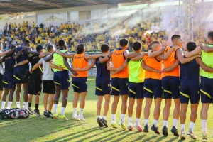 (Βίντεο/Φώτος Kerkida) Η ανοιχτή προπόνηση της ΑΕΛ