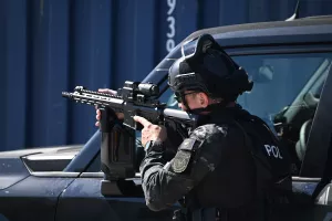 (Φώτος) Άσκηση με σενάριο τρομοκρατικής επίθεσης στο λιμάνι