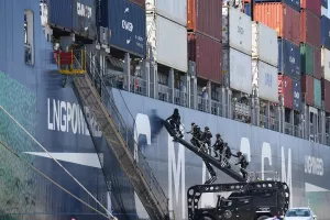(Φώτος) Άσκηση με σενάριο τρομοκρατικής επίθεσης στο λιμάνι