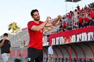 (ΦΩΤΟΣ Kerkida) Η παρουσίαση της Νέας Σαλαμίνας