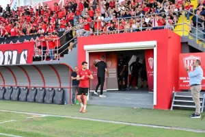 (ΦΩΤΟΣ Kerkida) Η παρουσίαση της Νέας Σαλαμίνας