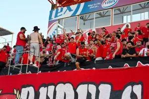 (ΦΩΤΟΣ Kerkida) Η παρουσίαση της Νέας Σαλαμίνας