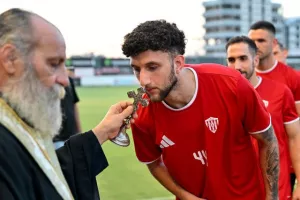 (ΦΩΤΟΣ Kerkida) Η παρουσίαση της Νέας Σαλαμίνας
