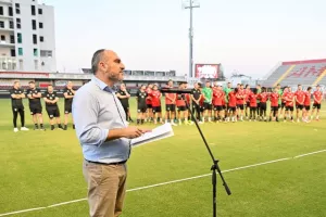 (ΦΩΤΟΣ Kerkida) Η παρουσίαση της Νέας Σαλαμίνας