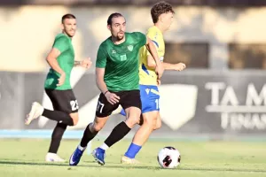 Φωτορεπορτάζ από το φιλικό ΑΠΟΕΛ-Ολυμπιακός