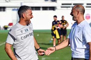 (Φώτος) Αγκαλιά και... γέλια!