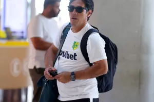(Φώτος) Αναχώρηση... για ΑΕΚ