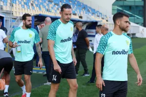 (Βίντεο-Φώτος kerkida) Η προπόνηση της ΑΕΚ στο "Stadion Ilie Oana"