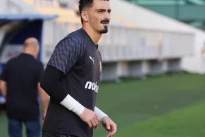 (Βίντεο-Φώτος kerkida) Η προπόνηση της ΑΕΚ στο "Stadion Ilie Oana"
