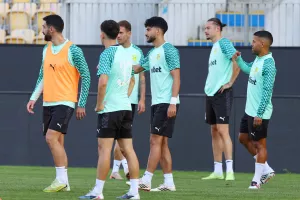 (Βίντεο-Φώτος kerkida) Η προπόνηση της ΑΕΚ στο "Stadion Ilie Oana"