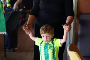 (Φώτος) "Κιτρινοπράσινο" pre-game στη Ρουμανία