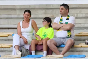 ΦΩΤΟΣ από την κερκίδα της ΑΕΚ