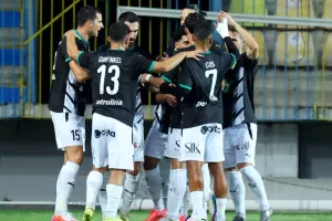 Η ΑΕΚ τα έδωσε ΟΛΑ, αλλά αποκλείστηκε στα πέναλτι