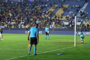 Η ΑΕΚ τα έδωσε ΟΛΑ, αλλά αποκλείστηκε στα πέναλτι