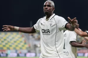 ΑΕΚ-Beitar Jerusalem: Πλήρωσε ένα λάθος... αλλά είναι ζωντανή (φώτος)