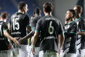 Η ΑΕΚ τα έδωσε ΟΛΑ, αλλά αποκλείστηκε στα πέναλτι