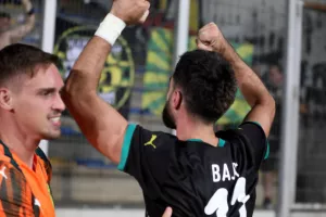 Η ΑΕΚ τα έδωσε ΟΛΑ, αλλά αποκλείστηκε στα πέναλτι