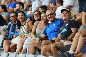 (ΦΩΤΟΣ) Ο κόσμος στο "Αλφαμέγα"