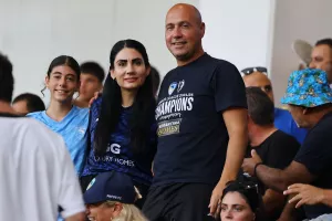 (ΦΩΤΟΣ) Ο κόσμος στο "Αλφαμέγα"