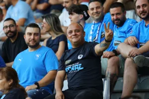 (ΦΩΤΟΣ) Ο κόσμος στο "Αλφαμέγα"