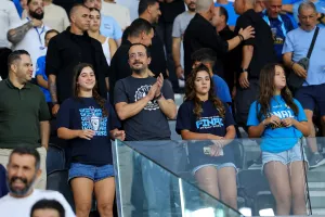 (ΦΩΤΟΣ) Ο κόσμος στο "Αλφαμέγα"