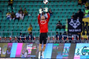 (BINTEO Kerkida/Φώτος) Ζέσταμα...Ομόνοια