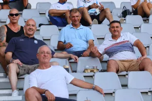 Φωτορεπορτάζ από την κερκίδα του Απόλλωνα