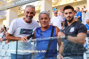 Φωτορεπορτάζ από την κερκίδα του Απόλλωνα