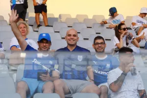 Φωτορεπορτάζ από την κερκίδα του Απόλλωνα