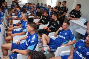 Έβαλε... μπρος η "Κυρία" (Φώτος)