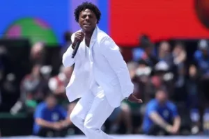 Με IShowSpeed σε ρόλο τραγουδιστή η τελετή λήξης του Μουντιάλ (Βίντεο)