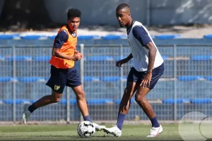 Deal με Matheus Clemente