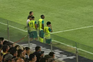 Τριπλή... παρέμβαση! 