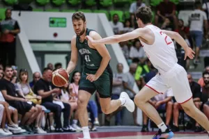Με... μπροστάρη Βεζένκοφ η Βουλγαρία νίκησε άνετα τη Νορβηγία