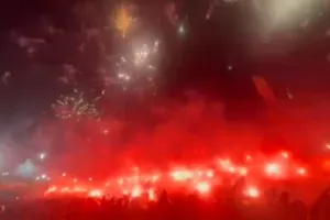 (ΒΙΝΤΕΟ/ΦΩΤΟΣ Kerkida) Έκαναν τη νύχτα μέρα οι Πορτοκαλί!