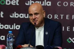 Κετσπάγια για Tornike Kvaratskhelia