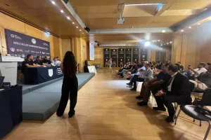 Η δημοσιογραφική διάσκεψη για το MEVZA Beach Volleyball U18/U20 Championship 2026 (φώτος)